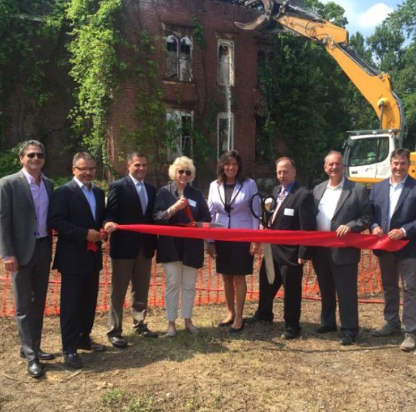 A former psychiatric hospital in the town Poughkeepsie that has been closed and decaying for 15 years could soon be transformed into a $250 million mixed-use development. Joint developers EnviroFinance Group LLC and Diversified Realty Advisors LLC held a kick off ceremony on July 13...